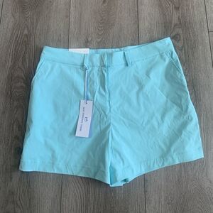 Southern tide womans performance 4” shorts perfect for summer